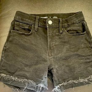 Old Navy. Size 12. Black jean shorts